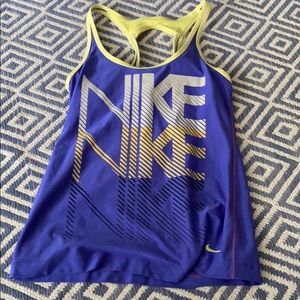 Nike running top